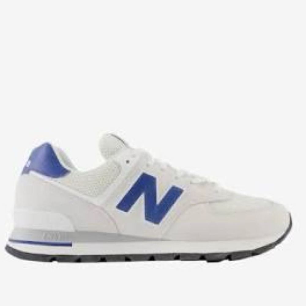 New balance ml574dws unisex sneakers size 9M 10.5W